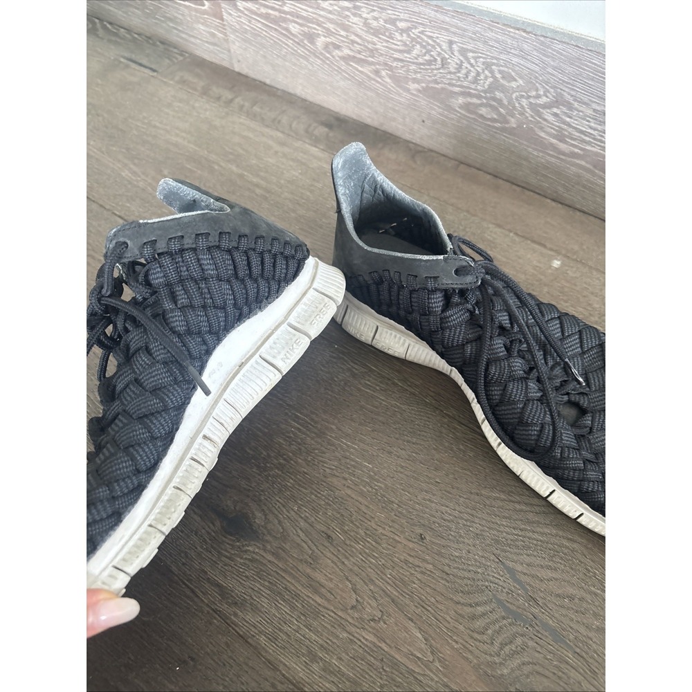 Black Woven Sneakers 5.1 Nike Free Size 10.5
